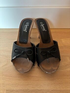 Black Open-Toe Slide Heels with Bow Accent